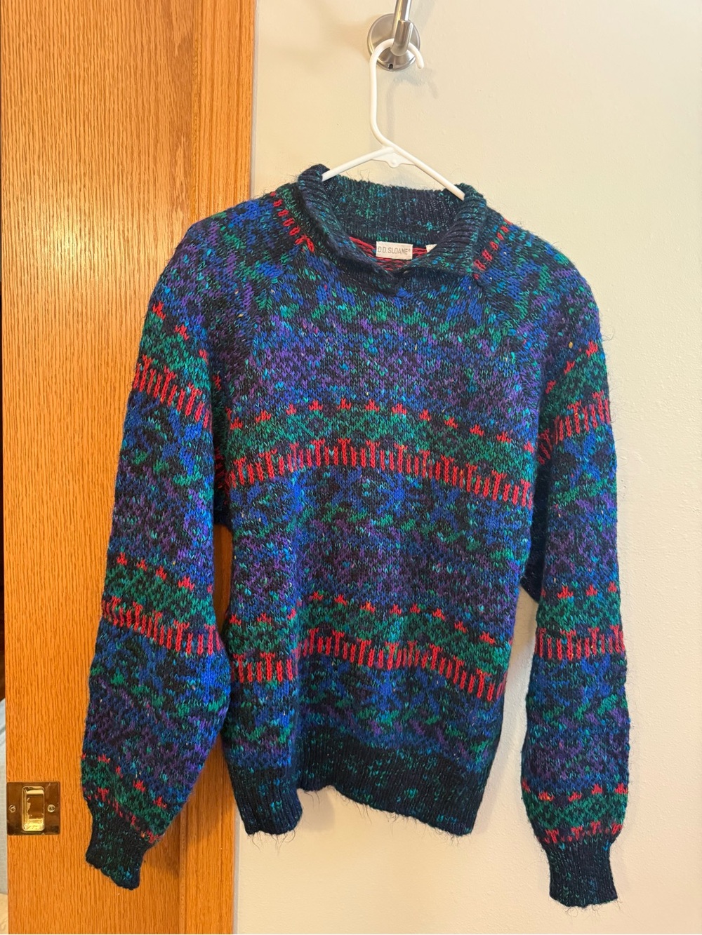 Vintage 80s wool blend Knit Sweater | Abstract Winter Print size large